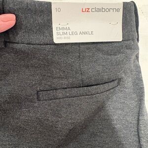 Liz Claiborne Charcoal Ankle Pants